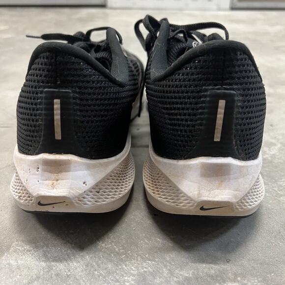 Nike Air Zoom Pegasus 40 White Black Running Shoes Men's Size 13 DV3853-001 - Picture 3 of 9